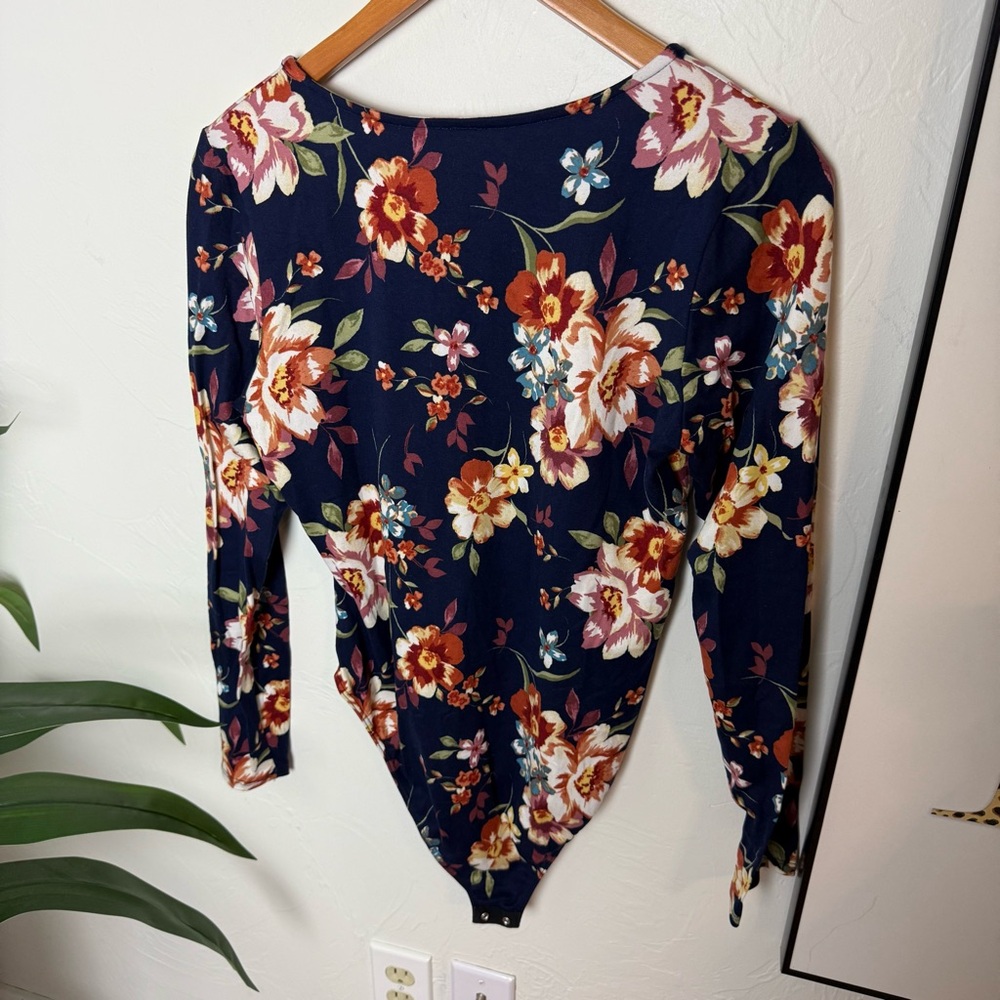 Vanilla Bay Floral Long Sleeve Bodysuit - Size Large - Picture 4 of 5